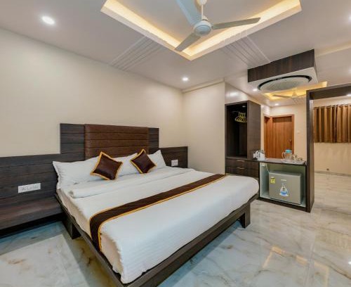 Kolhapur Hotel | Hotel Aatithya Satkar Near Mahalaxmi Temple