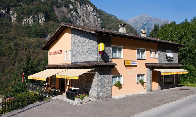 Vogorno Hotel | Hotel Al Lago