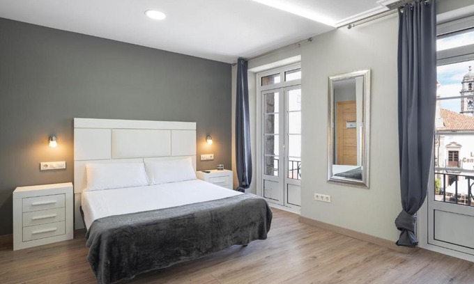 Casco Vello Hotel | Hotel Alda Puerta Del Sol