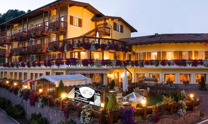 Moena Hotel | Hotel Alle Alpi