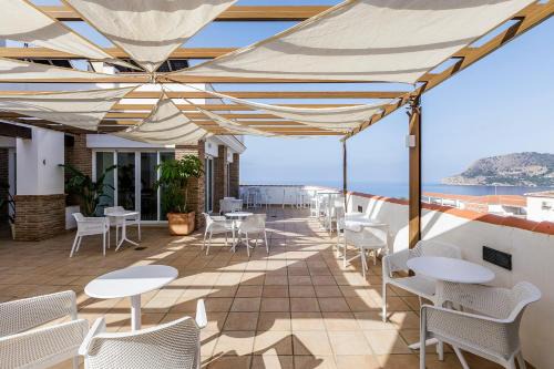 La Herradura Hotel | Hotel Almijara - Mares