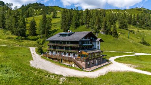 Tauplitzalm Hotel | Hotel Alpen Arnika