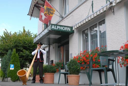 Central Interlaken Hotel | Hotel Alphorn