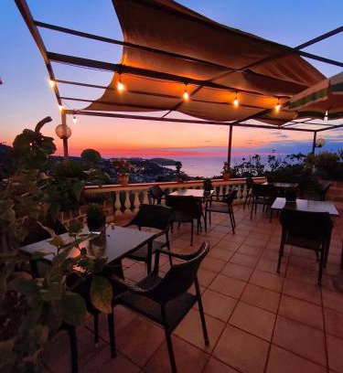 Casamicciola Terme Hotel | Hotel Ape Regina