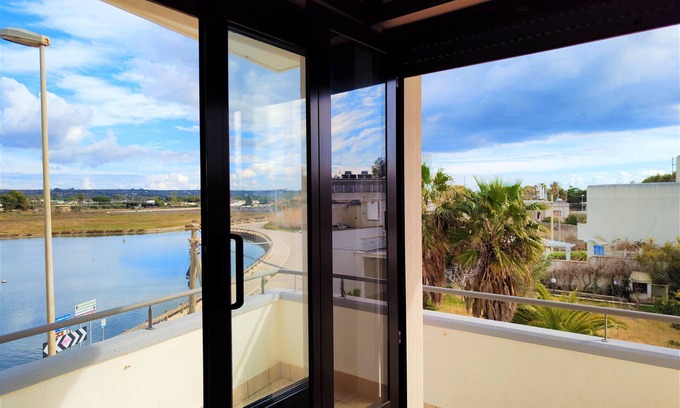 Torre San Giovanni Hotel | Hotel Baia del Cigno