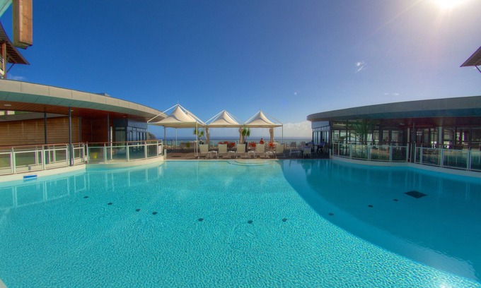 Saint-Denis Hotel | Hotel Bellepierre