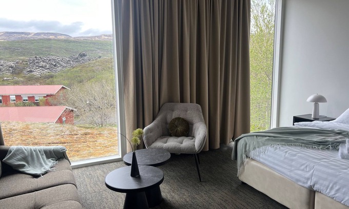 Bifroest Hotel | Hotel Bifrost