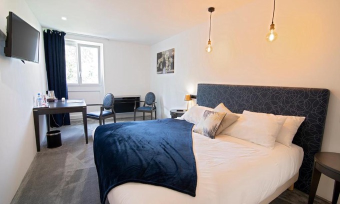 Montlucon Hotel | Hotel Bomotel