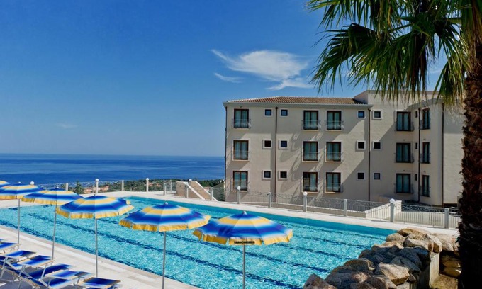 Cala Gonone Hotel | Hotel Brancamaria