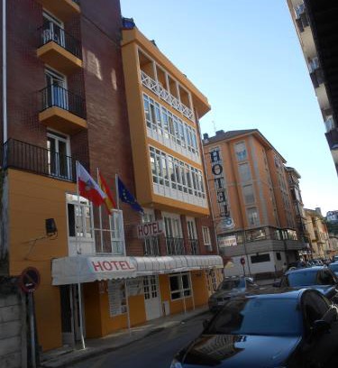 San Vicente de la Barquera Hotel | Hotel Canton