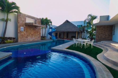 Ayala Hotel | Hotel Casa Bendicion