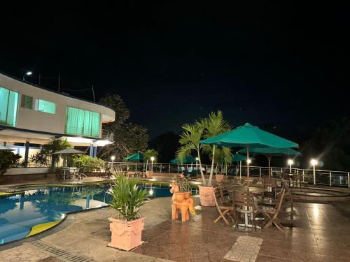 Melgar Hotel | Hotel Cascada Cristalina