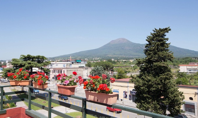 Boscoreale Hotel | Hotel De Rosa