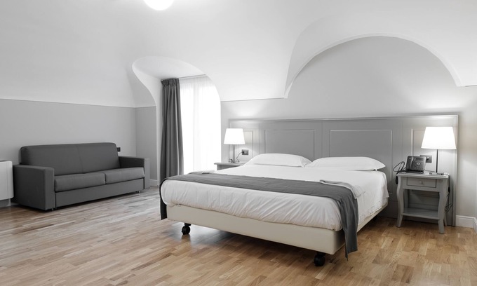 Genoa Historical Centre Hotel | Hotel De Ville