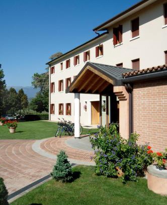Pieve di Soligo Hotel | Hotel Del Parco Ristorante Loris