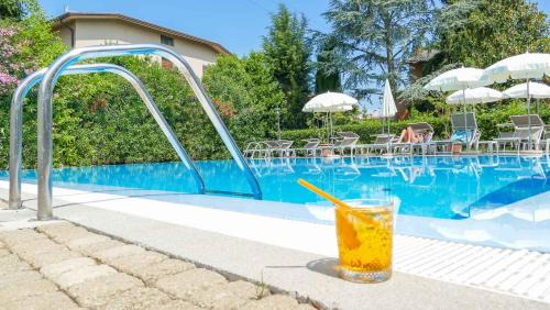 San Benedetto di Lugana Hotel | Hotel Dogana