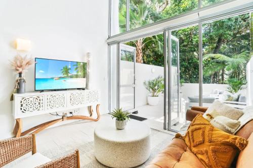 Palm Cove Apartment | Hotel Drift 3205 Beachfront Accomodation