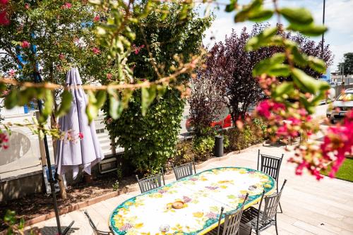 Fizzonasco Hotel | Hotel Elys