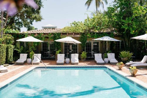 Old Naples Hotel | Hotel Escalante