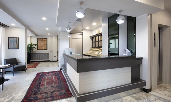 Rho Hotel | Hotel Esperia