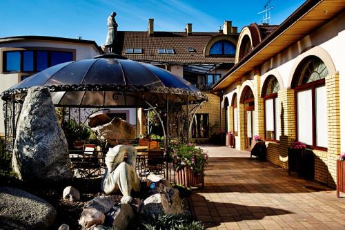 Wegrow Hotel | Hotel Everest