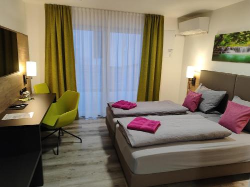 Waggershausen Hotel | Hotel Gästehaus Stock Zimmer Wasserfall