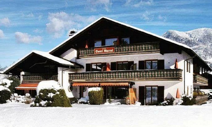 Garmisch-Partenkirchen Hotel | Hotel Garni Brunnthaler