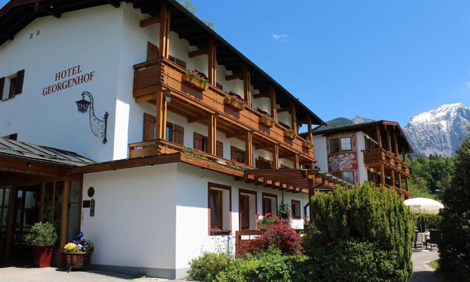 Oberschonau House | Hotel Georgenhof