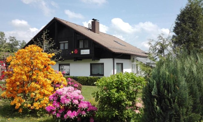 Hochwaldhausen House | Hotel Grünes Paradies- Garni