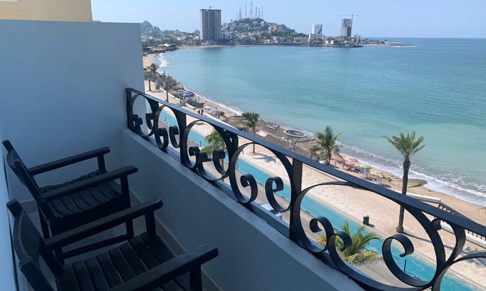 Ferrocarrilera Hotel | Hotel Hacienda Mazatlán