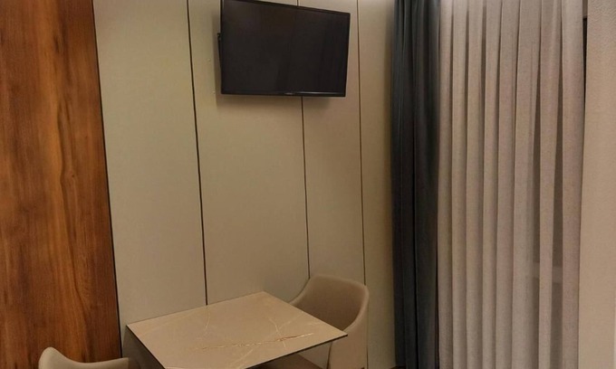 Bad Salzuflen House | Hotel Hafez-Deluxe Doubleroom with Balcony 301