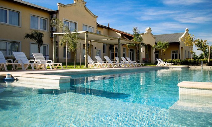 Trenque Lauquen Hotel | Hotel Howard Johnson Trenque Lauquen