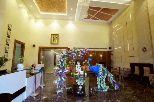 Vrindavan Hotel | Hotel Idhayan Palace