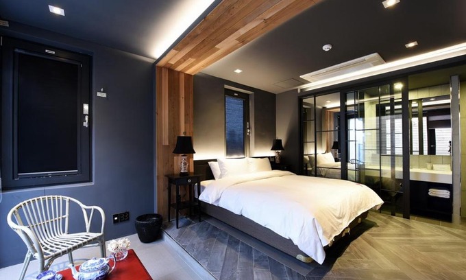 Samjeon-dong Hotel | Hotel Infini