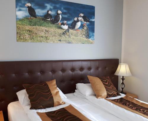 Innri-Njarthvik Hotel | Hotel Jazz - By Keflavik Airport - Reykjavik - Iceland