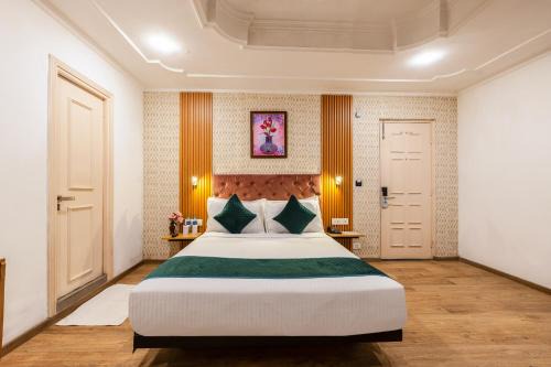 C-Block Hotel | Hotel JP International