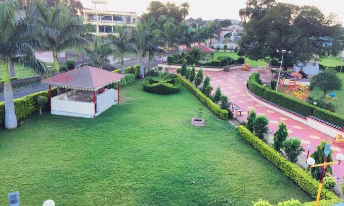 Sagar Hotel | Hotel Kuber Vatika By GRB