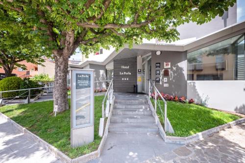 Olot Hotel | HOTEL LA PERLA