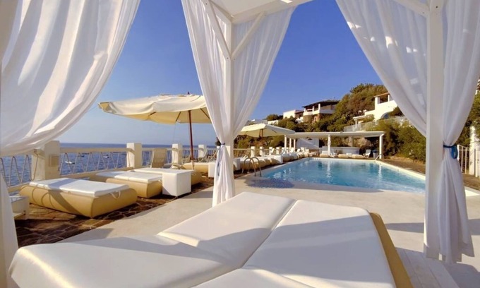 Panarea Hotel | Hotel La Piazza