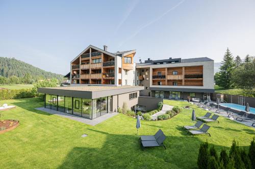 Valle San Silvestro Hotel | Hotel Laurin