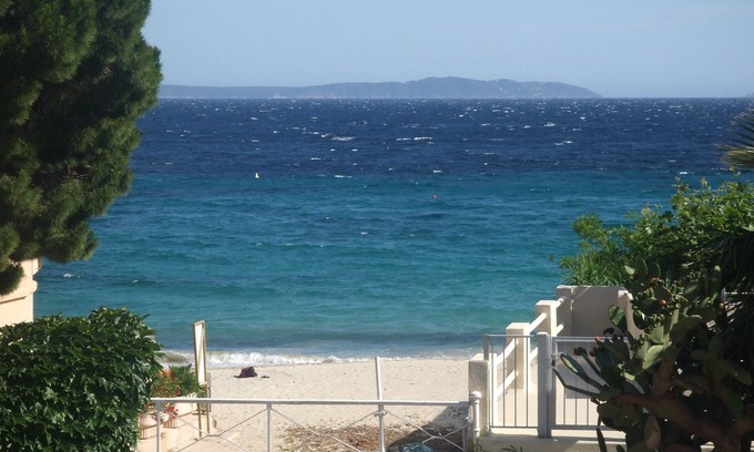 Le Lavandou Hotel | Hotel Le Grand Pavois