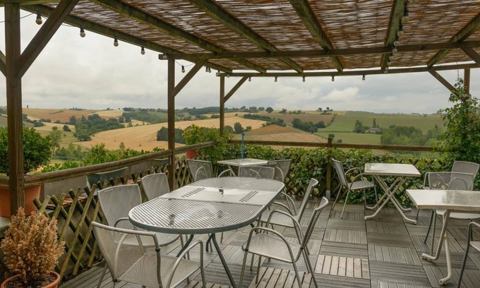 Salvagnac Hotel | Hotel Le Relais Des Deux Vallees