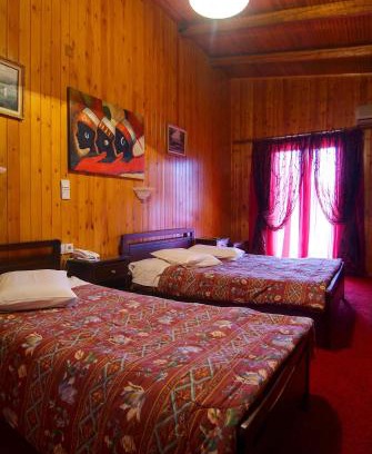 Delfoi Hotel | Hotel Lefas