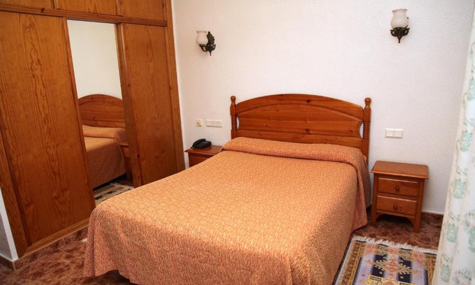 El Alquian Hotel | Hotel Los Arcos