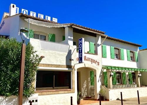 Saintes-Maries-de-la-Mer Hotel | Hotel Lou Marquès