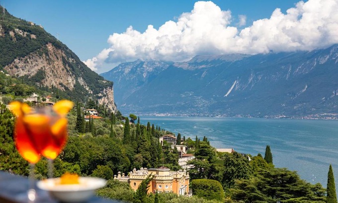 Gargnano Hotel | Hotel Meandro - Lake View