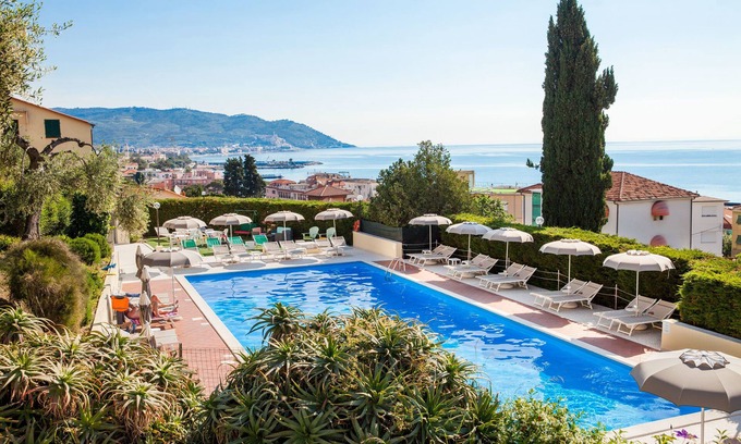 Diano Marina Hotel | Hotel Metropol