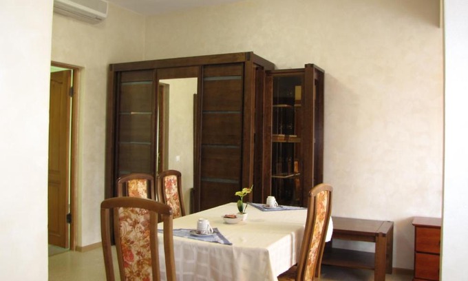 Osinovka Hotel | Hotel Monastyrskaya