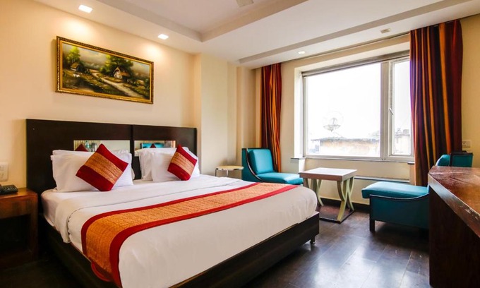 Paharganj Hotel | Hotel Neu Villa - Walk In from New Delhi Railway Station
