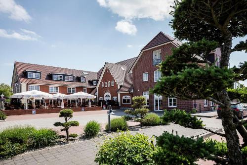 Dagebuell Hotel | Hotel Neuwarft Altbau